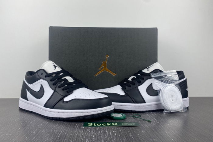 Air Jordan 1 Low “Panda”  DC0774-101