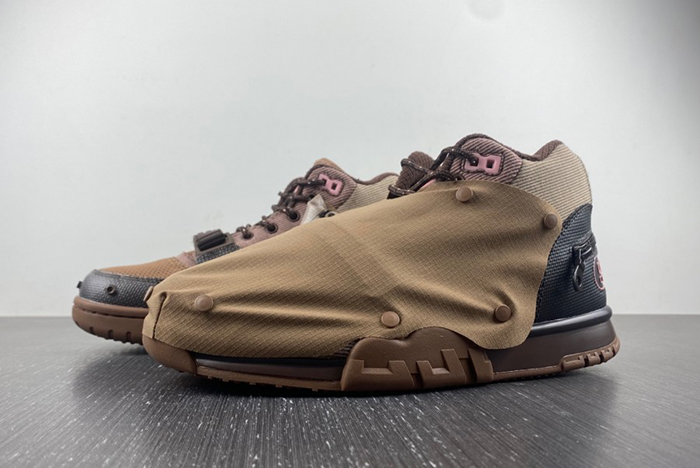 Travis Scott x Nike Air Trainer 1  DR7515-200