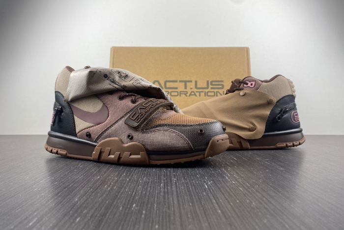 Travis Scott x Nike Air Trainer 1  DR7515-200