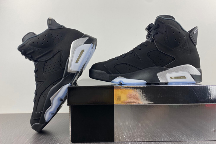 Air Jordan 6 “Metallic Silver”  DX2836-001