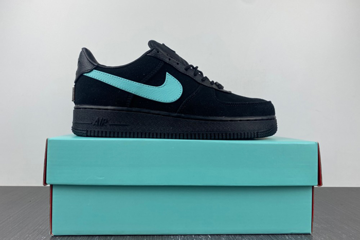 T*f*ny & co. x nike air force 1 low  dz1382-001