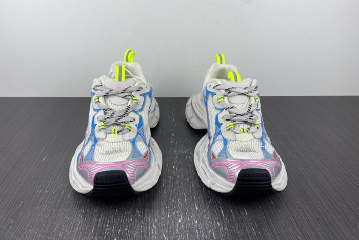 Ba*len*cia*ga -phantom sneaker  734734 w3xl5 9645