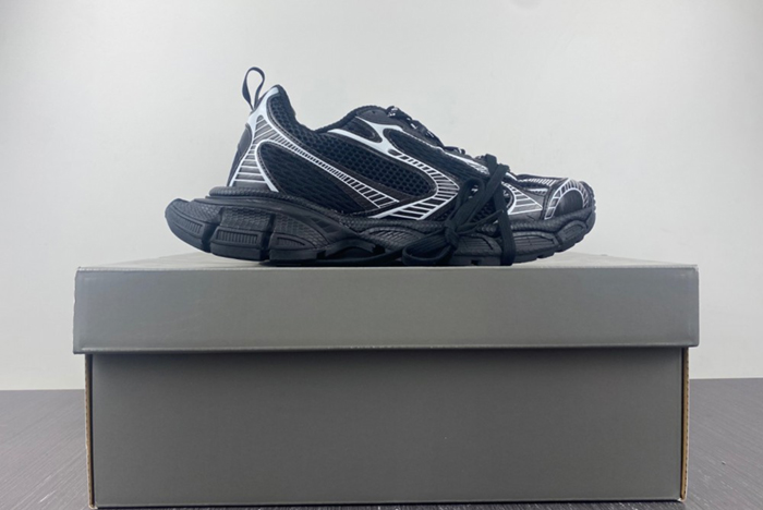 Ba*len*cia*ga -phantom sneaker w1rb5 0102