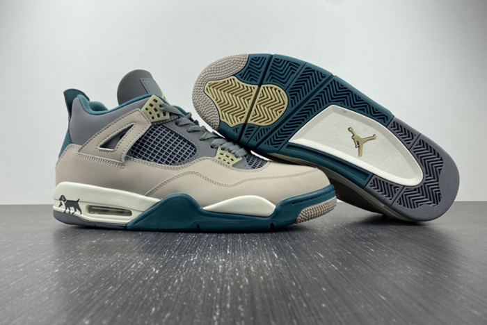 Air Jordan 4 SECRAFT  DV3742-021 new