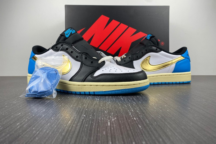 Air Jordan 1 Retro Low OG CZ0790-104new