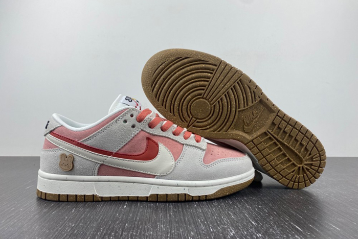 Nike Dunk Low SE K999 DO9457-110