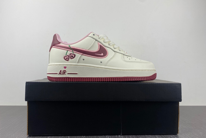Nike AIr Force 1 Low 07 LX "Valentine