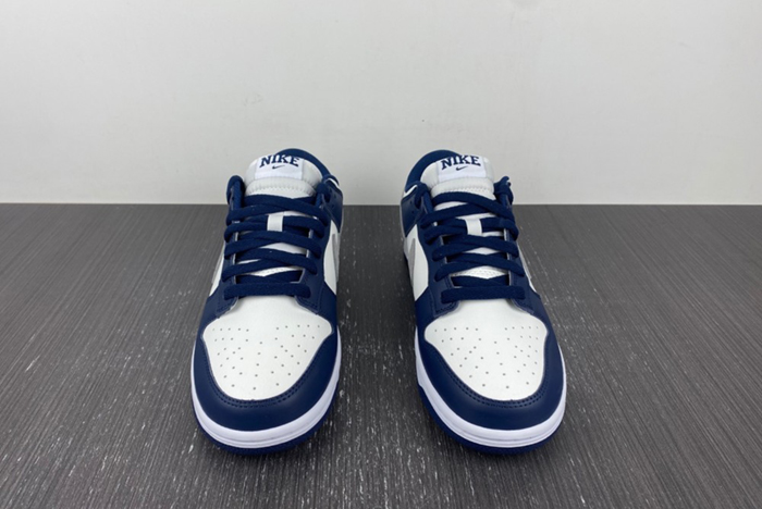 Nike Dunk Low “Midnight Navy”  FD9749-400