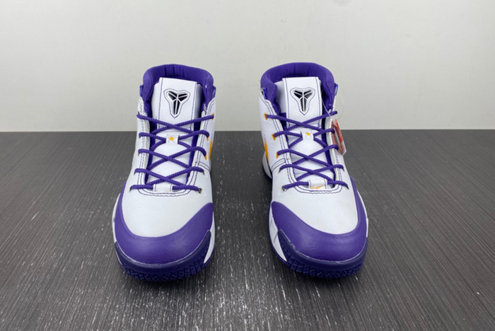 Undefeated x Nike Kobe 1 ZK1  AQ2728-101
