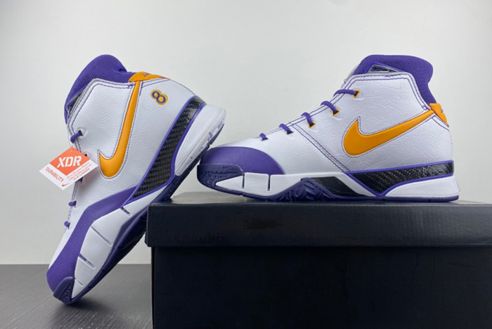 Undefeated x Nike Kobe 1 ZK1  AQ2728-101