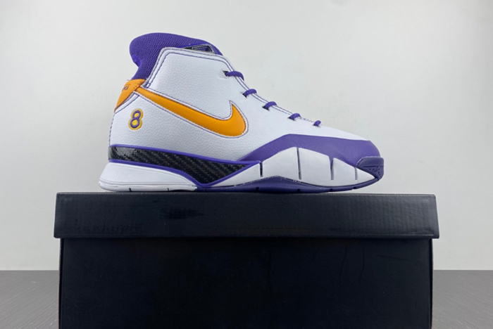 Undefeated x Nike Kobe 1 ZK1  AQ2728-101