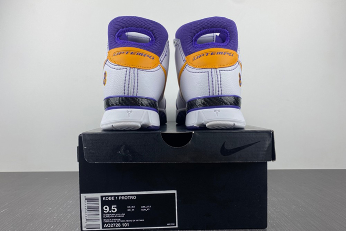 Undefeated x Nike Kobe 1 ZK1  AQ2728-101