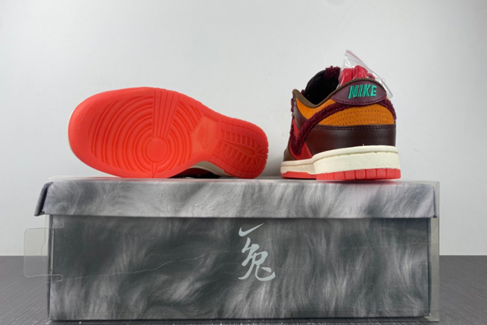 Nike Dunk Low "Year of the Rabbit"  FD4203-661