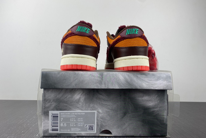 Nike Dunk Low "Year of the Rabbit"  FD4203-661