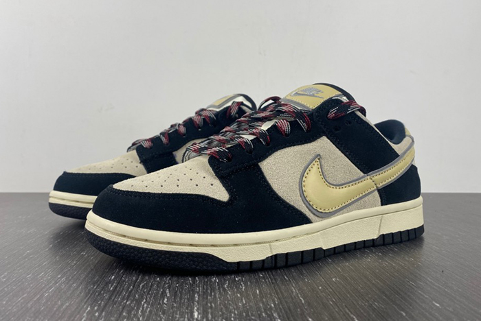 Nike Dunk Low 