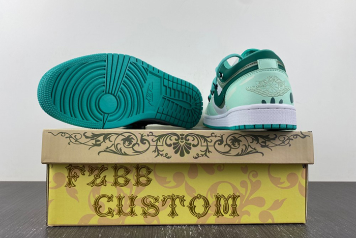 AIR JOR 1 LOW  DC0774-132