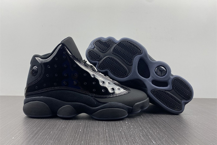 Air Jordan 13 cap and gown  414571-012