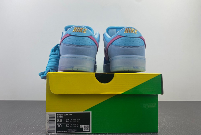 Run The Jewels x Nike SB Dunk Low  DO9404-400