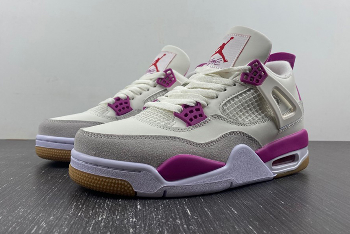 Nike SB x Air Jordan 4 DR5415-106