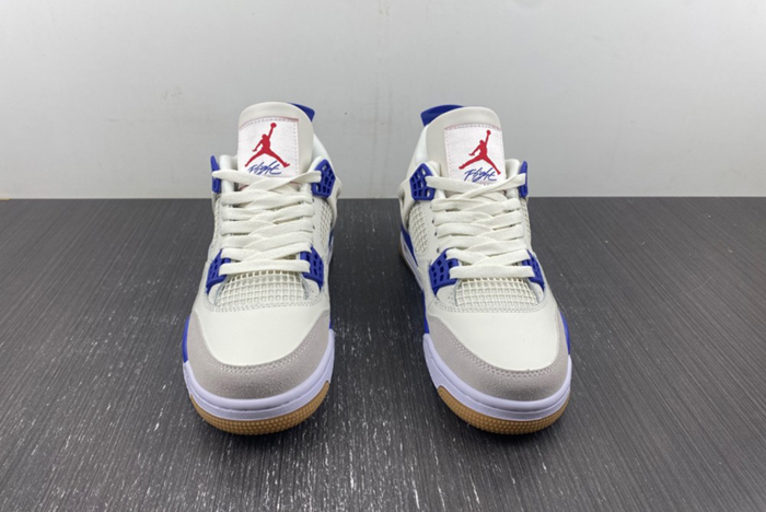 Nike SB x Air Jordan 4 DR5415-107