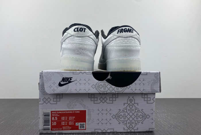 Fragment Design xCLOT Nike Dunk Low  FN0315-110