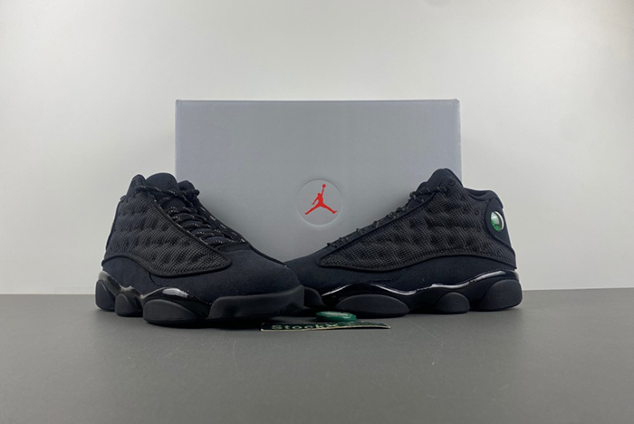 AIR JORDAN 13  Black cat  414571-0112