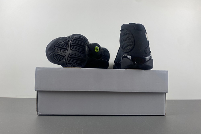 AIR JORDAN 13  Black cat  414571-0112
