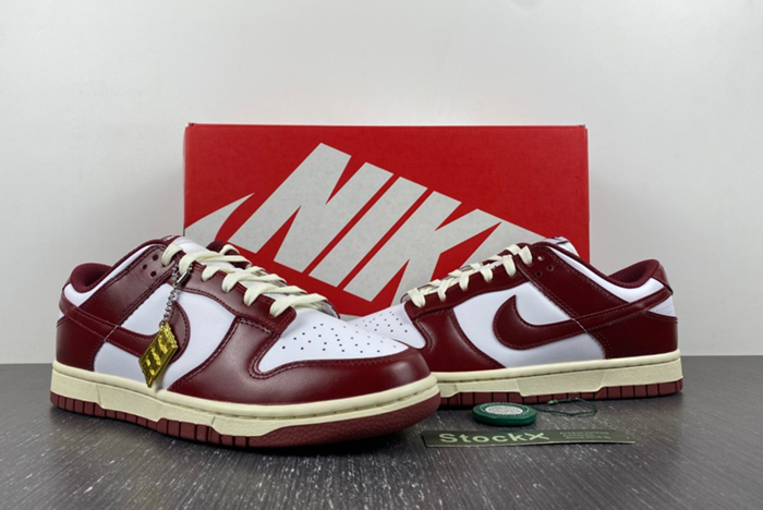 Nike Dunk Low PRM Vintage Team Red  FJ4555-100