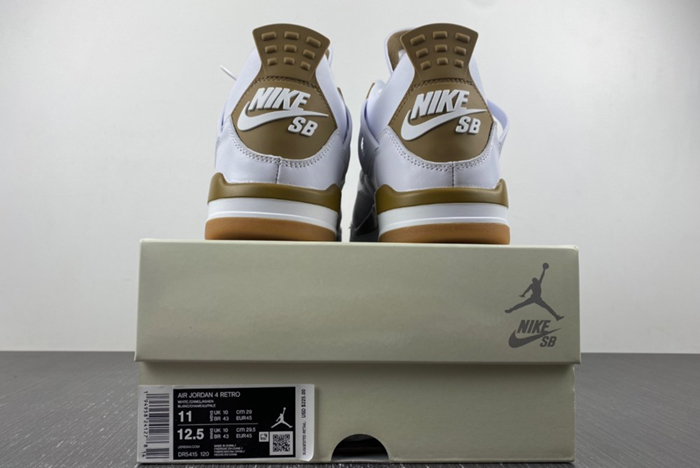 Nike SB x Air Jordan 4  DR5415-120