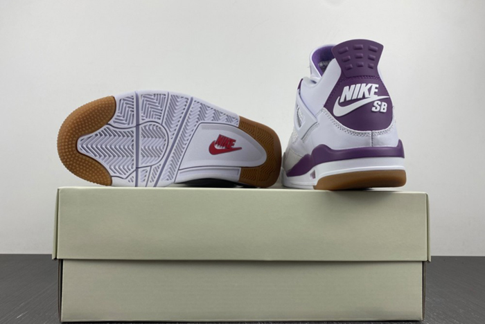 Nike SB x Air Jordan 4 DR5415-150