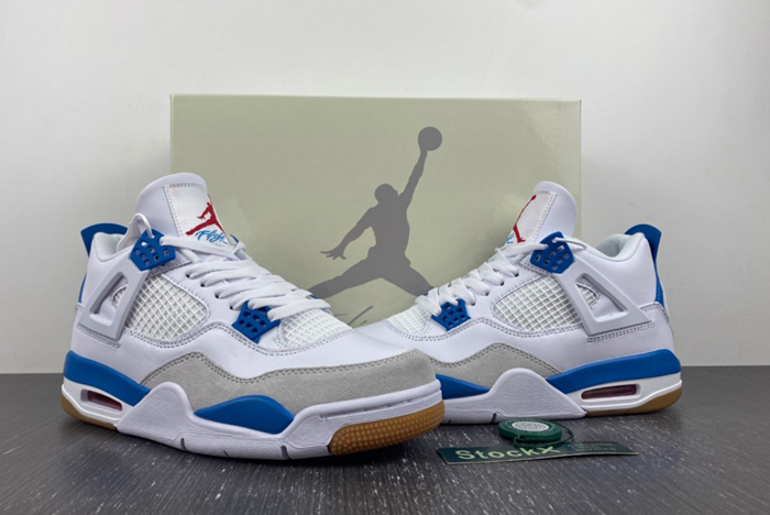 Nike SB x Air Jordan 4  "Sapphire"  DR5415-104