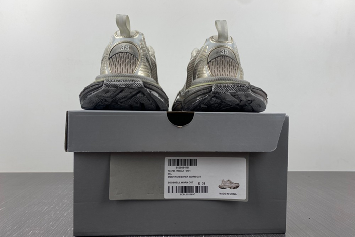 Ba*len*cia*ga -phantom sneaker 734734 w3xl7 9191