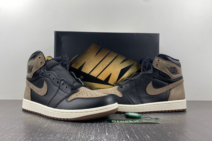 Air Jordan 1 High OG “Palomino” Travis Scott  DZ5485-020