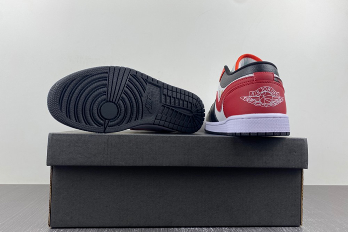 Jordan 1 Low SE Just Skate Gym Red (GS)  FJ7222-101