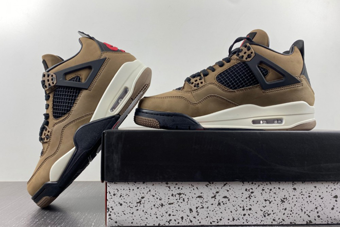 Travis Scott x Air Jordan 4 Retro Brown  AJ4-882335