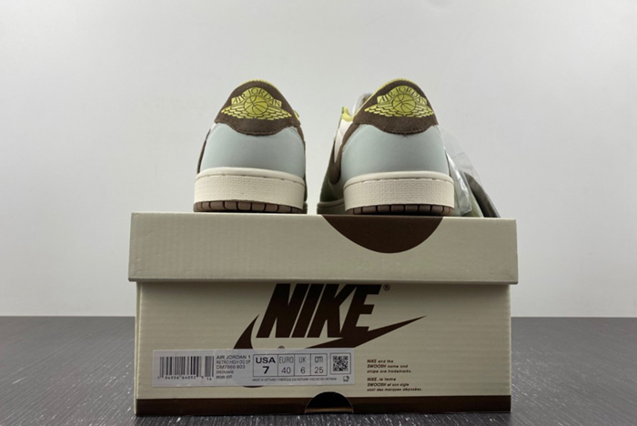 Travis Scott x Air Jordan 1 Low  DM7866-603