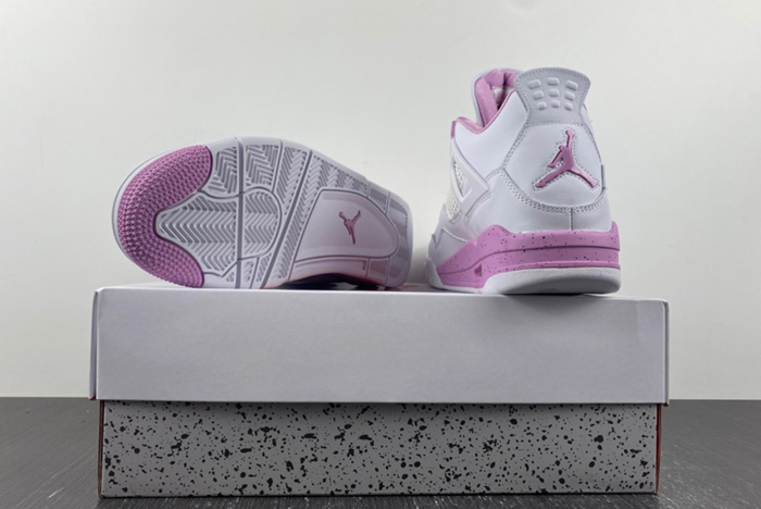 Nike Air Jordan 4 Retro "Pink Oreo" CT8527-116