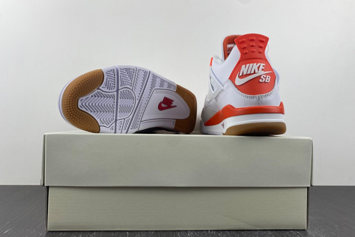 Nike SB X Air Jordan 4 Retro White Orange  DR5415-108