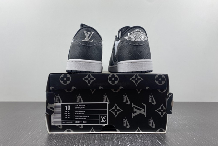 AIR JORDAN 1 LOW X LV   dl2211-001