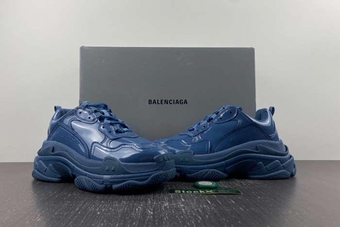 Ba*len*cia*ga triple s  734954 w2paa 4000