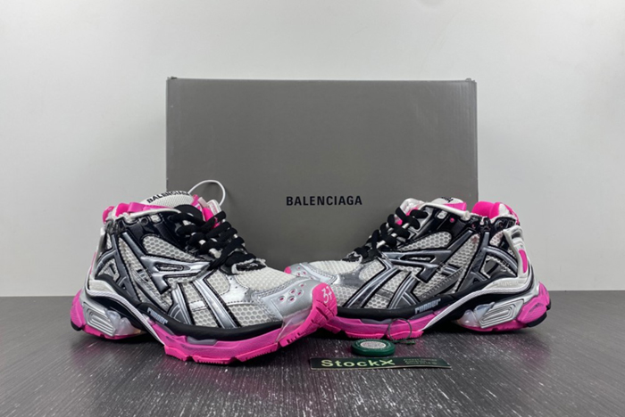 Ba*len*cia*ga -phantom sneaker  677402 w3rbw 9155