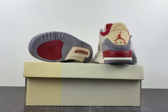 Travis Scott x Air Jordan 3 “Palomino”   DH7139-123