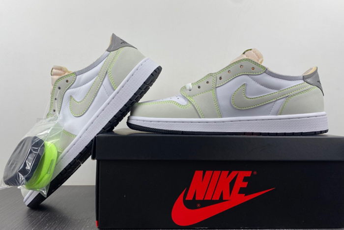Jordan 1 Retro Low White Ghost Green Black  DM7837-103