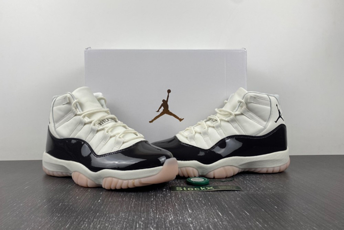 Air Jordan 11 WMNS “Neapolitan”  AR0715-101