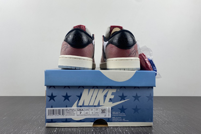Trophy Room x Air Jordan 1 High OG  FN0432-017