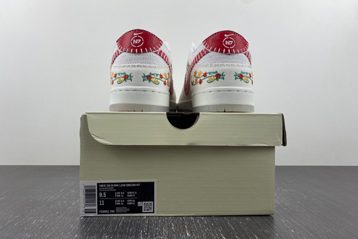 Nike SB Dunk Low Decon “N7”  FD6951-700