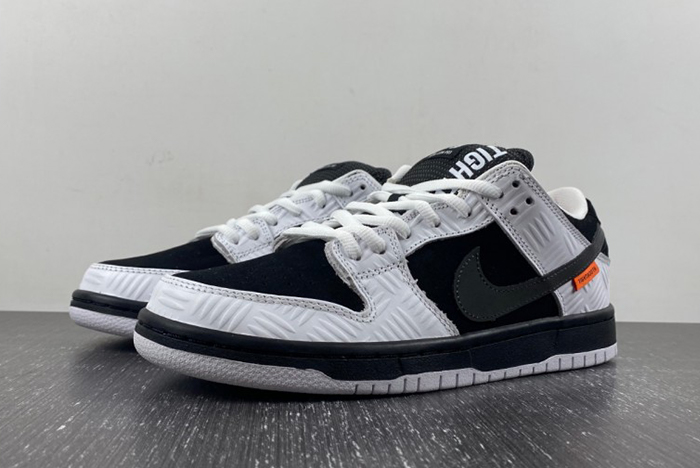 TIGHTBOOTH x Nike SB Dunk Low  FD2629-100