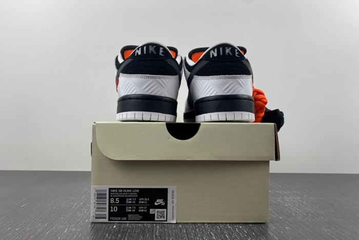 TIGHTBOOTH x Nike SB Dunk Low  FD2629-100