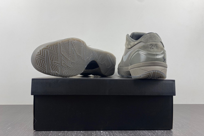 Nike Zoom Kobe 4  869450-005