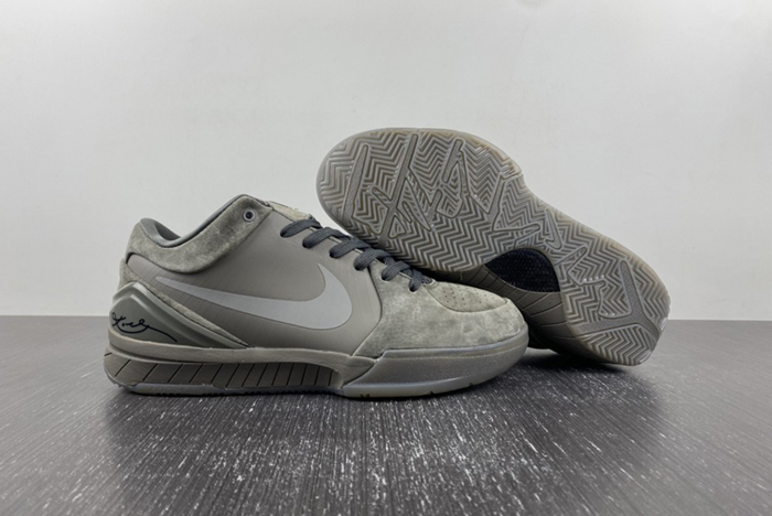 Nike Zoom Kobe 4  869450-005